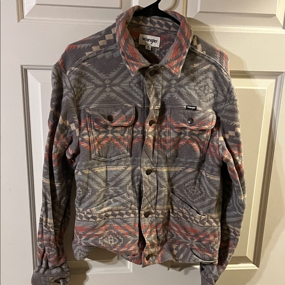 Wrangler Jackets & Blazers - Wrangler Women's Geometric Shirt Jacket - Gray and Pink